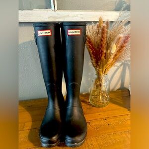 Hunter Women’s Size 7 Rainboots